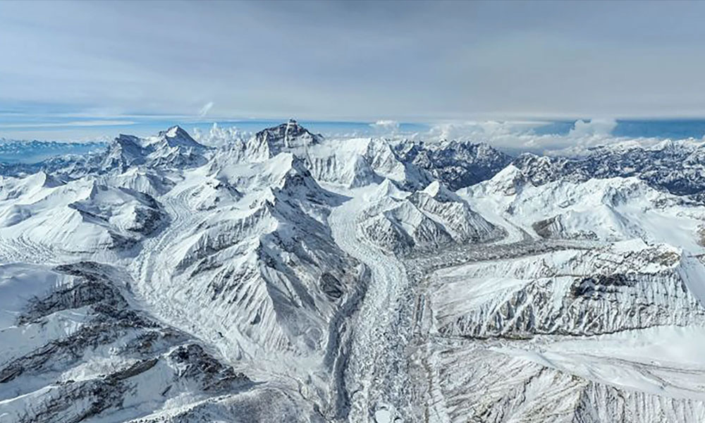 Conditions Too Dangerous On Shishapangma to Continue Search